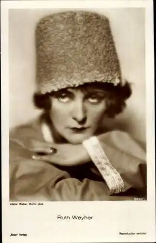 Ak Schauspielerin Ruth Weyher, Portrait
