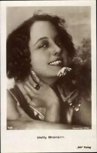 Ak Schauspielerin Betty Bronson, Portrait