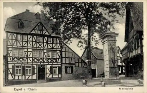 Ak Erpel am Rhein, Marktplatz, Fachwerkhäuser