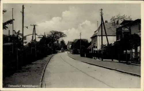Ak Ustronie Morskie Henkenhagen Pommern, Straßenpartie