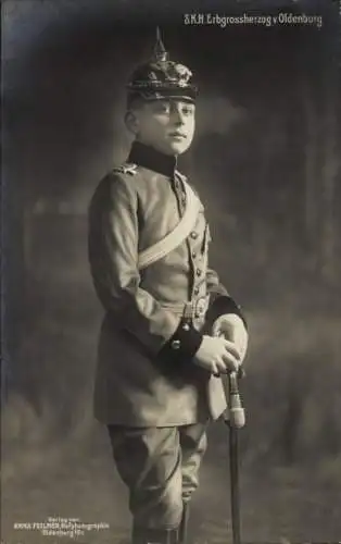 Ak Erbgroßherzog Nikolaus von Oldenburg, Portrait in Uniform, Pickelhaube