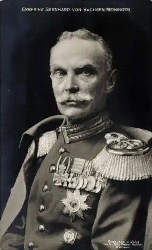 Ak Erbprinz Bernhard von Sachsen Meiningen, Portrait in Uniform, Orden