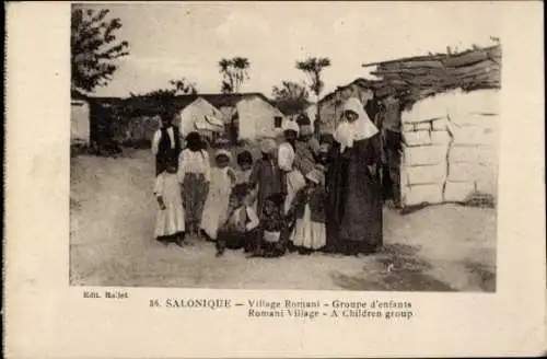 Ak Thessaloniki Griechenland, Village Romani, Roma Dorf, Kinder