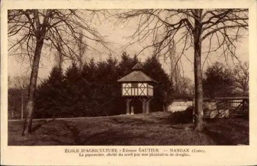Ak Nandax Loire, Ecole d'Agriculture, Etienne Gautier, pigeonnier, abrite du nord par une plantation