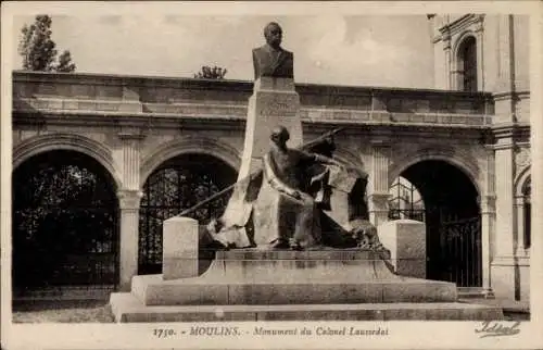 Ak Moulins Allier, Monument Colonel Lausserdat