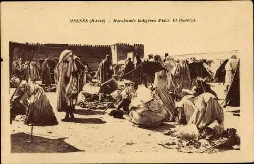 Ak Meknès Marokko, Händler am Platz El Heddine, Brunnen