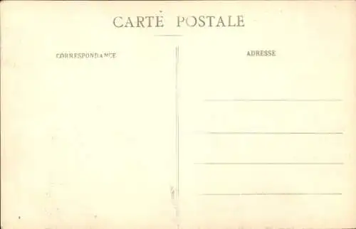 Ak Der Zeppelin IV landet 1913 auf dem Champ de Mars in Luneville