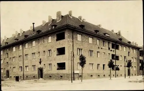 Foto Ak Berlin Lichtenberg Hohenschönhausen, Wohnhaus, Hedwigstraße 2