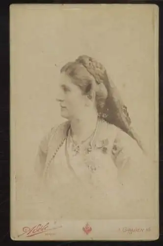 Cabinet Foto Milena von Montenegro