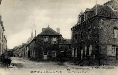 Ak Merdrignac Côtes-d'Armor, La Place du Centre