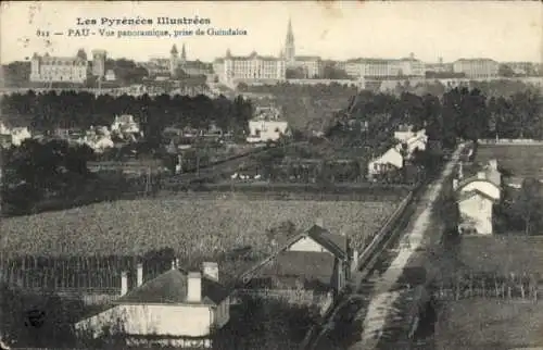 Ak Pau Pyrénées-Atlantiques, Panoramablick von Guindalos aus