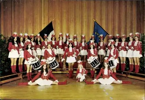 Ak Le Robertsau Ruprechtsau Strasbourg Straßburg Elsass Bas Rhin, Majorettes