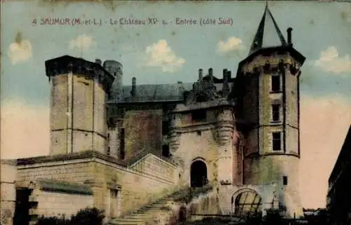 Ak Saumur Maine et Loire, Le Chateau, Blick auf den Eingang der Burg