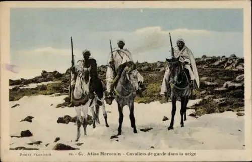 Ak Marokko, Atlas, Gardereiter im Schnee