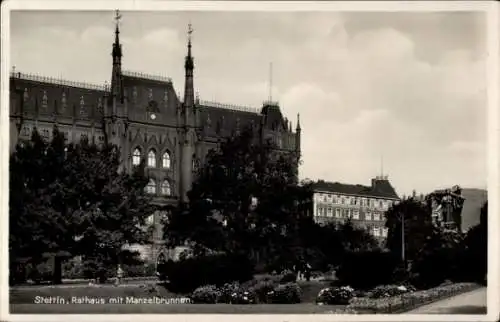 Ak Szczecin Stettin Pommern, Rathaus mit Manzelbrunnen