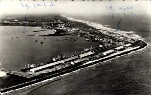 Ak Pointe Noire Republik Kongo, Hafen, Fliegeraufnahme