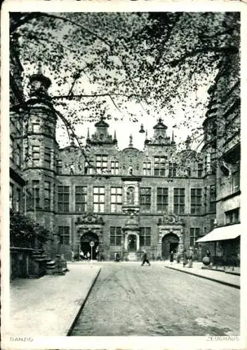 Ak Gdańsk Danzig, Blick zum Zeughaus, Wielka Zbrojownia