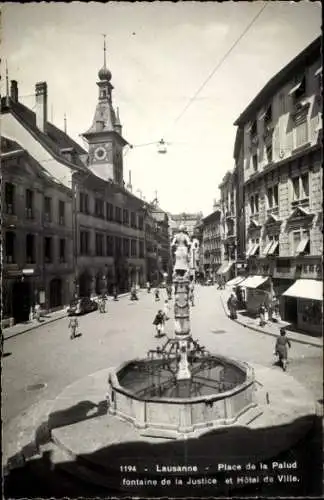 Ak Lausanne Kanton Waadt, Place de la Palud, Brunnen, Rathaus