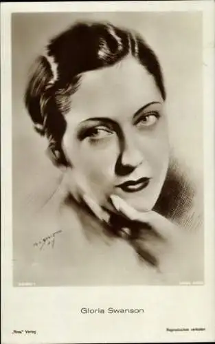 Ak Schauspielerin Gloria Swanson, Portrait