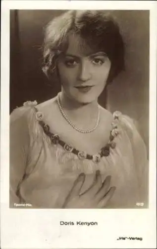 Ak Schauspielerin Doris Kenyon, Portrait