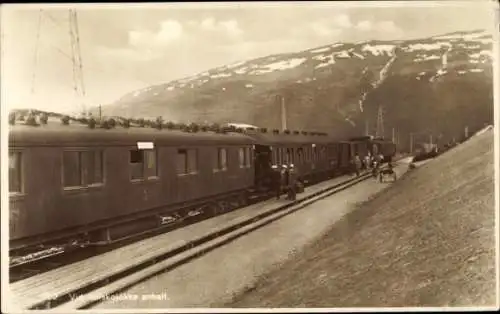 Ak Abisko Schweden, Schwedische Eisenbahn, Bahnhof, Lappland