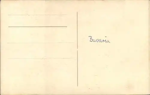 Foto Ak Deutscher Soldat in Uniform auf einem Pferd