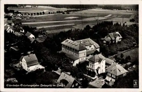 Ak Hohegeiß Braunlage, Fliegeraufnahme vom Ort, Eisenbahn-Erholungsheim