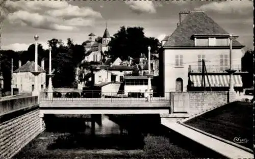 Ak Châtillon sur Seine Côte d’Or, La Seine, l'Eglise St-Vories