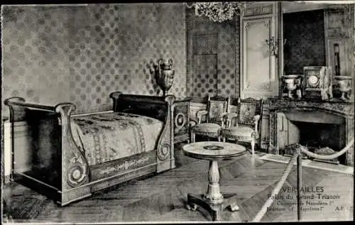 Ak Versailles Yvelines, Palais du Grand Trianon, Chambrede Napoleon 1st