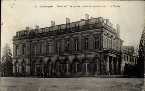Ak Bourges Cher, Hotel de Ville, ancien Palais de l'Archeveche, La Facade
