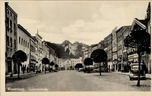 Ak Wasserburg am Inn Oberbayern, Ledererstraße, Autos