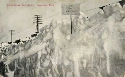 Ak Michigan USA, Schneeszene, Suffolk Street, Ironwood