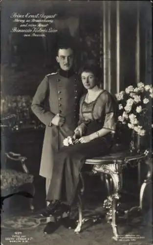 Ak Herzog Ernst August von Braunschweig Lüneburg, Prinzessin Victoria Luise, Liersch 4127