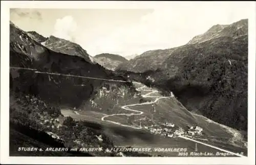 Ak Stuben am Arlberg Vorarlberg, Blick auf den Ort mit Flexenstraße