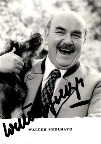 Ak Schauspieler Walter Sedlmayr, Portrait, Autogramm, Hund