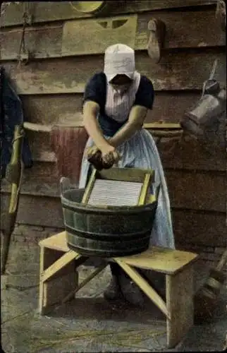 Ak Zeeland, Frau in Tracht