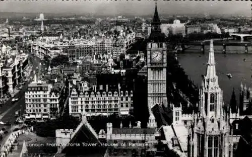 Ak City of Westminster London England, Die Houses of Parliament vom Victoria Tower aus