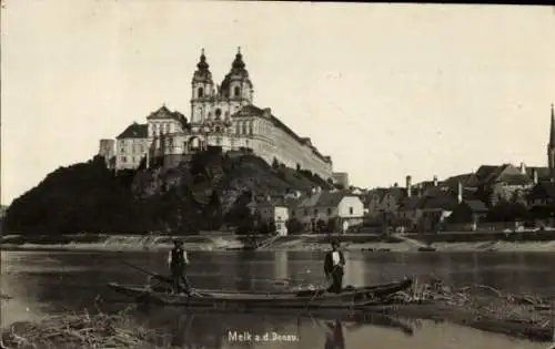 Ak Melk Niederösterreich, Schloss, Boot am Ufer
