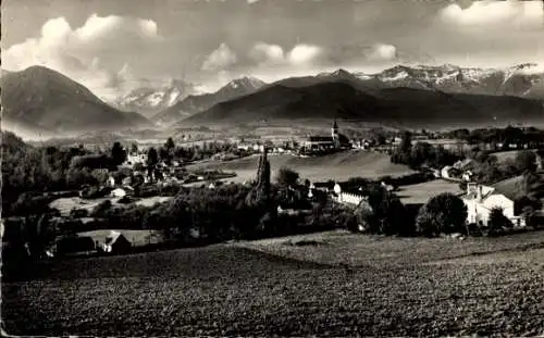 Ak Asson Pyrénées-Atlantiques, Gesamtansicht, Chaine des Pyrenees