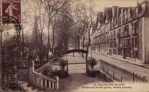 Ak Salies de Béarn Pyrénées Atlantiques, Avenue du Jardin public, Maison Larrouy