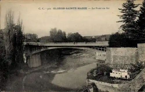 Ak Oloron Sainte Marie Pyrénées Atlantiques, Eisenbrücke