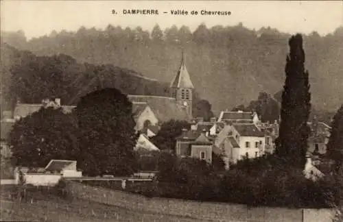 Ak Dampierre Chevreuse Yvelines, vue du ville, église