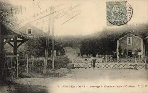 Ak Jouy et Josas Yvelines, Bahnübergang und Rue du Orléans