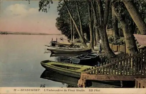 Ak Dennemont-Yvelines, Embarcadere du Vieux Moulin