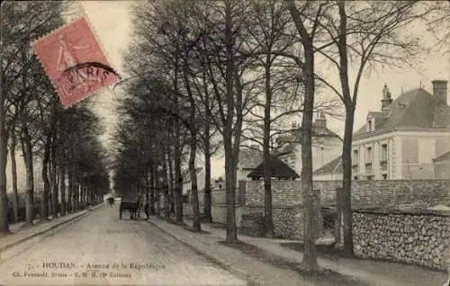 Ak Houdan Yvelines, Avenue de la République