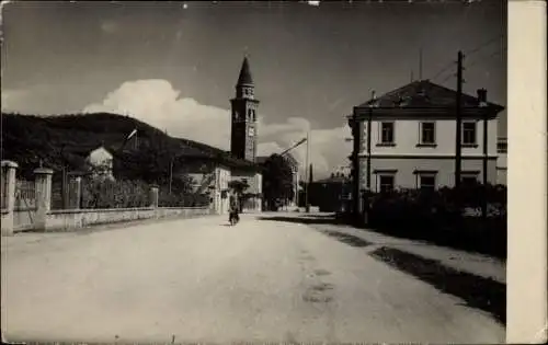 Ak Šempeter pri Gorici Slowenien, Straßenpartie