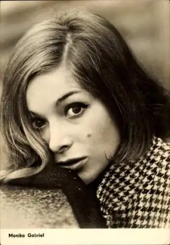 Ak Schauspielerin Monika Gabriel, Portrait