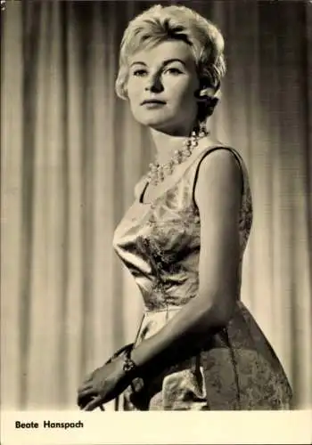 Ak Schauspielerin Beate Hanspach, Portrait, Der Tempel des Satans