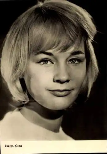 Ak Schauspielerin Evelyn Cron, Progress Starfoto, Portrait
