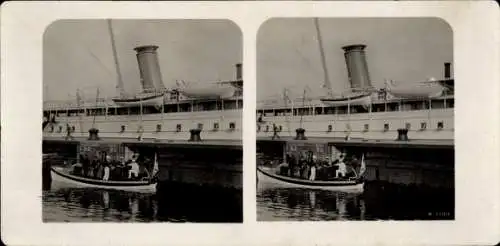 Stereo Foto Der Kaiser in der Hohenzollernpinasse in der Schleuse von Holtenau